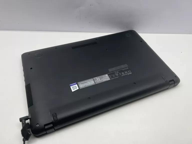 LAPTOP ASUS R540UB-DM084T 15,6 " INTEL CORE I3 4 GB / 1128 GB