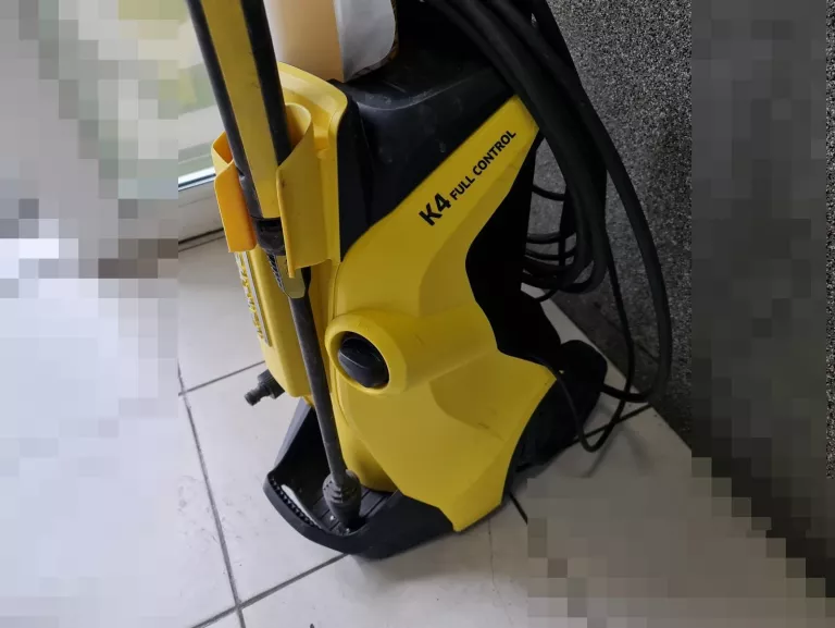 myjka-cisnieniowa-karcher-k4-full-control-maksymalna-moc-1