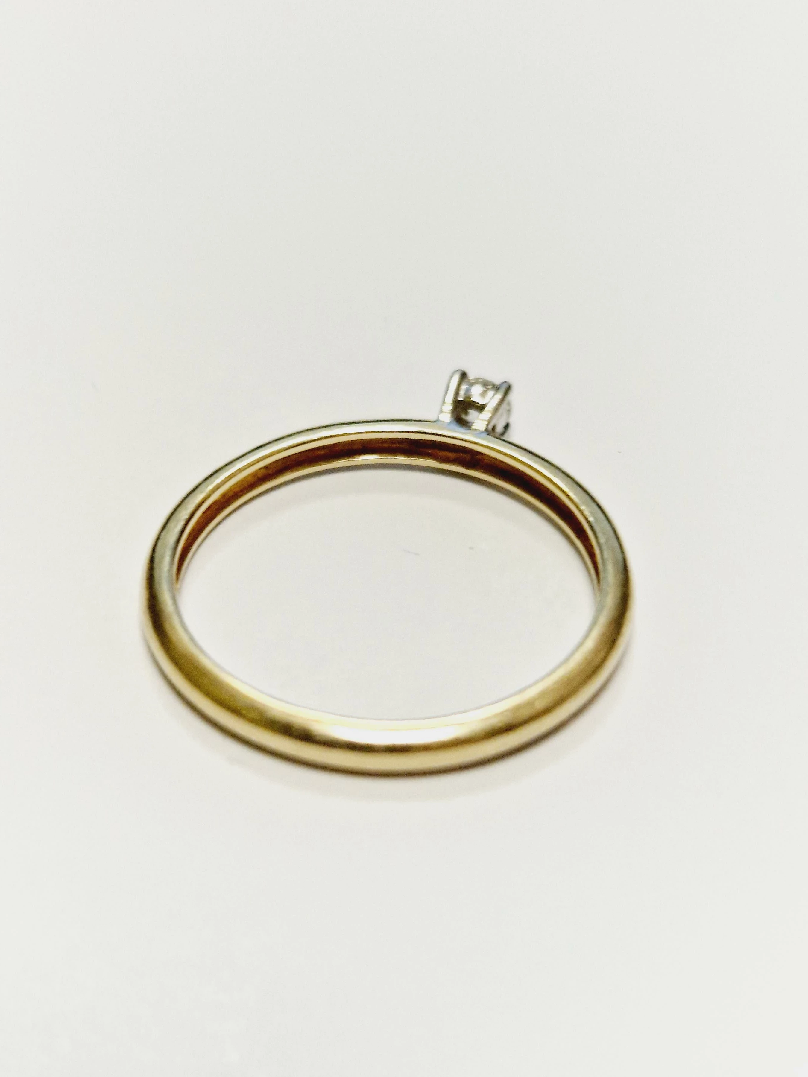 zloty-pierscionek-z-brylantem-585-14k-010ct-r15-rodzaj-2205-2