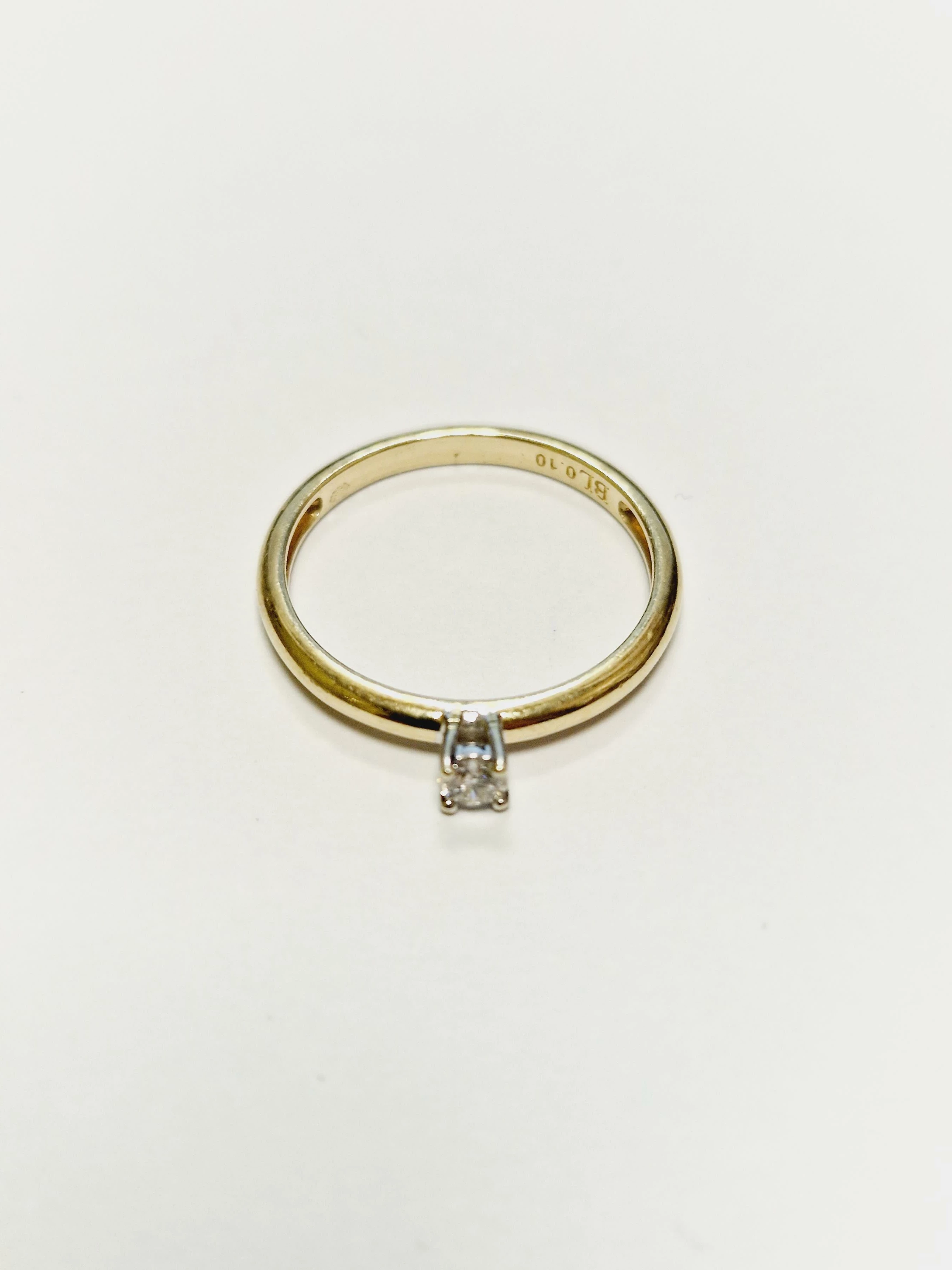 zloty-pierscionek-z-brylantem-585-14k-010ct-r15-material-15835-2