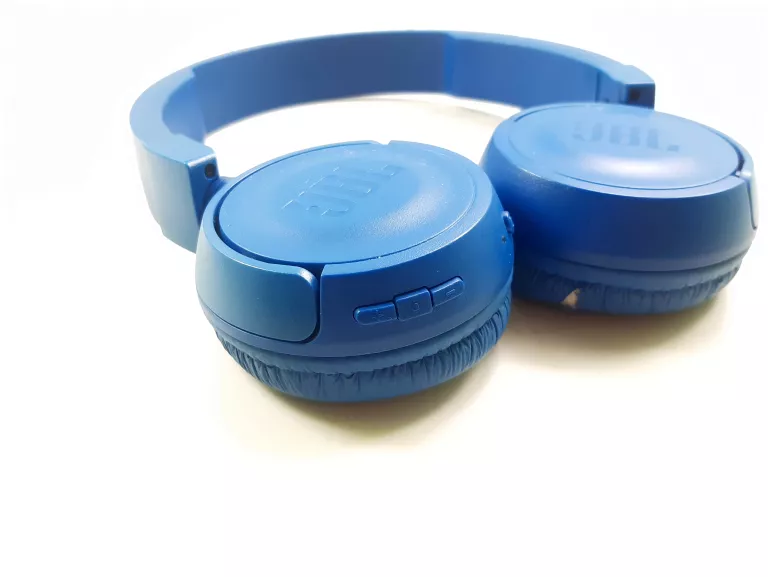 SŁUCHAWKI BEZPRZEWODOWE NAUSZNE JBL BT TUNE 710