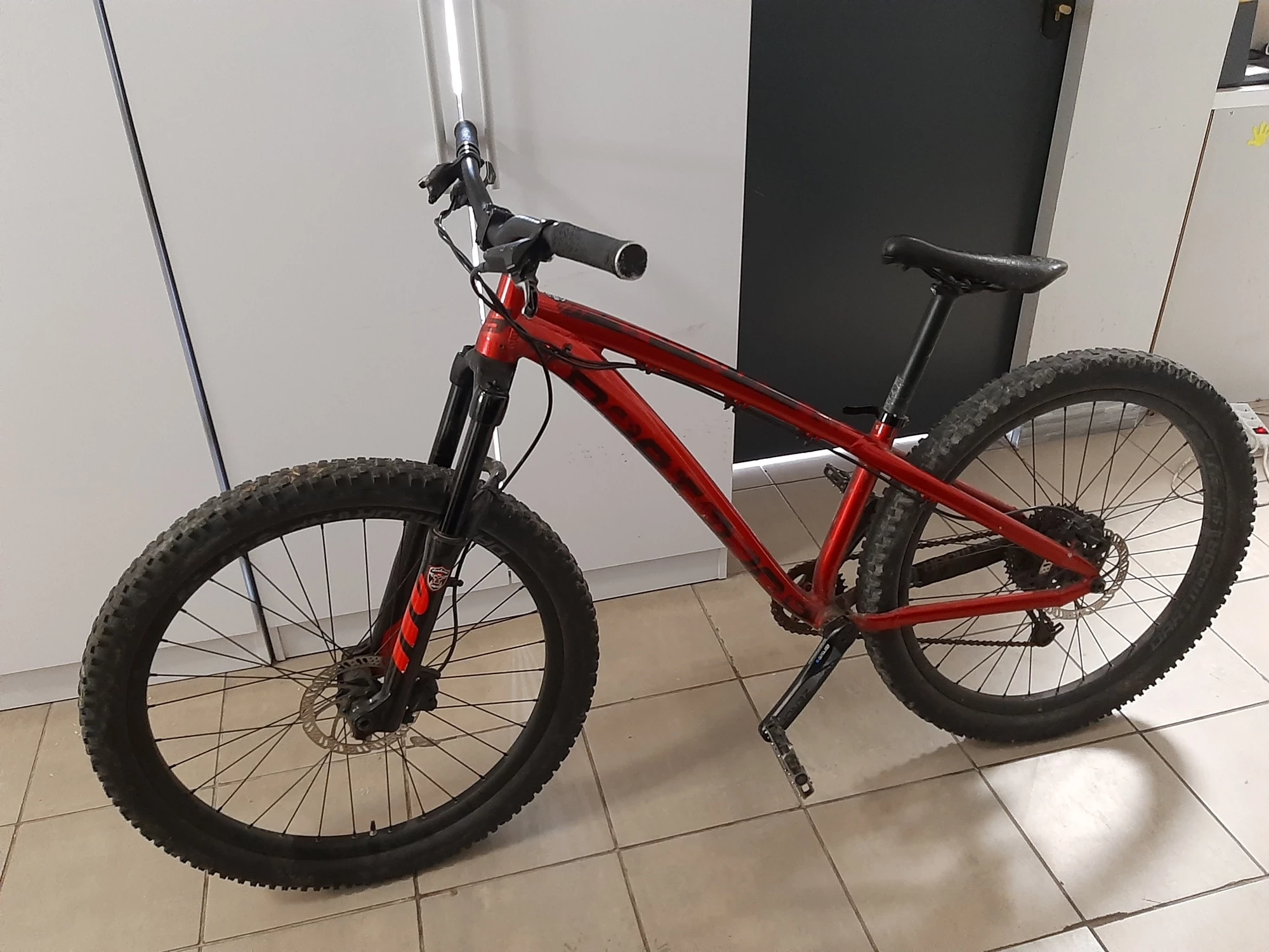 rower-wyczynowy-dartmoor-hornet-red-devil-2020-lwowska-32-chelm-telefoon-pl-sc