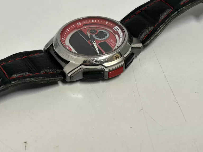ZEGAREK CASIO AQF-102W