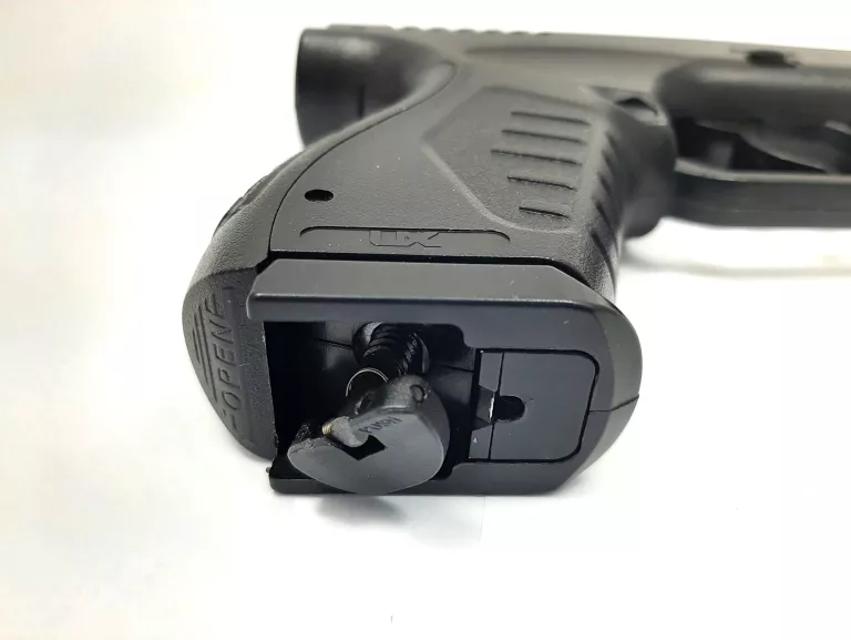 wiatrowka-pistolet-co2-umarex-xbg-45-mm-bb-naboje-stan-uzywany