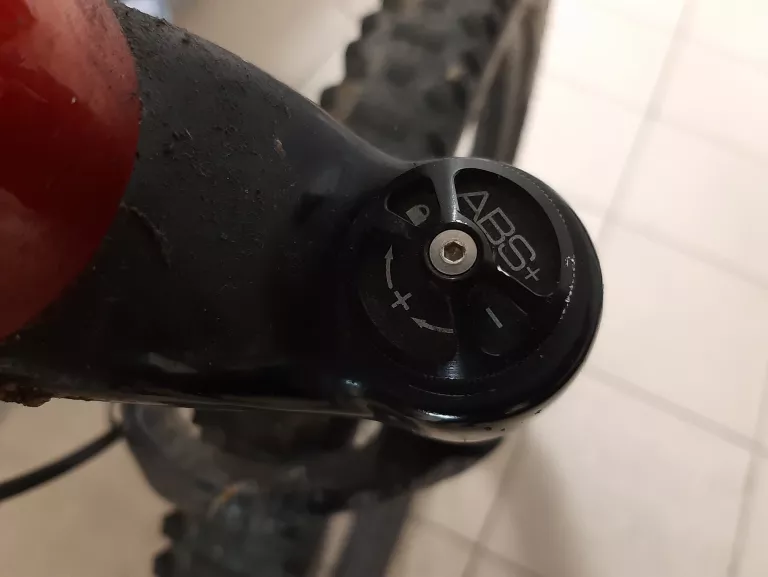 rower-wyczynowy-dartmoor-hornet-red-devil-2020-kod-producenta-dart-a0539