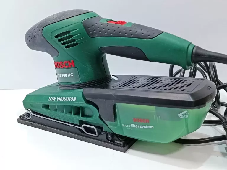 SZLIFIERKA OSCYLACYJNA BOSCH PSS 200 AC