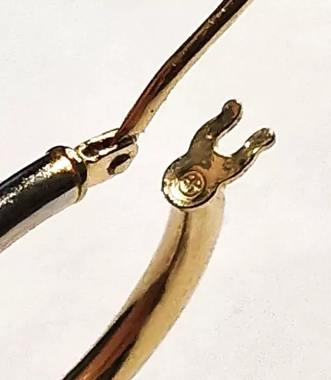 zlote-kolczyki-kolka-11-g-material-zloto