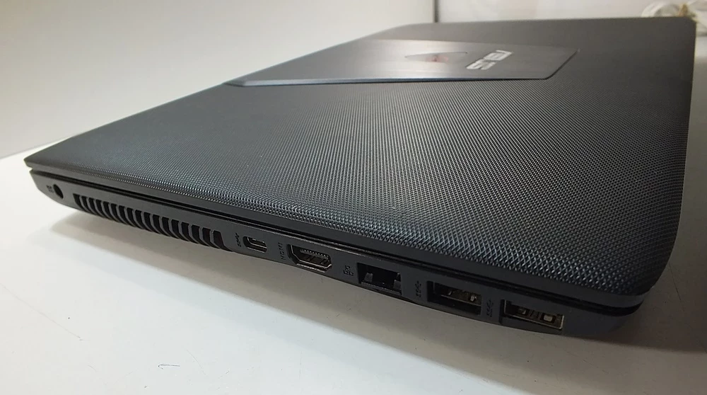 laptop-asus-gl552v-i5-63008gb1tbwin10-bez-bat-kod-producenta-gl552vw-xo169t