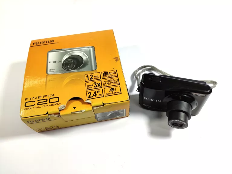 aparat-fujifilm-finepix-c20-komplet-dabrowskiego-30-naklo