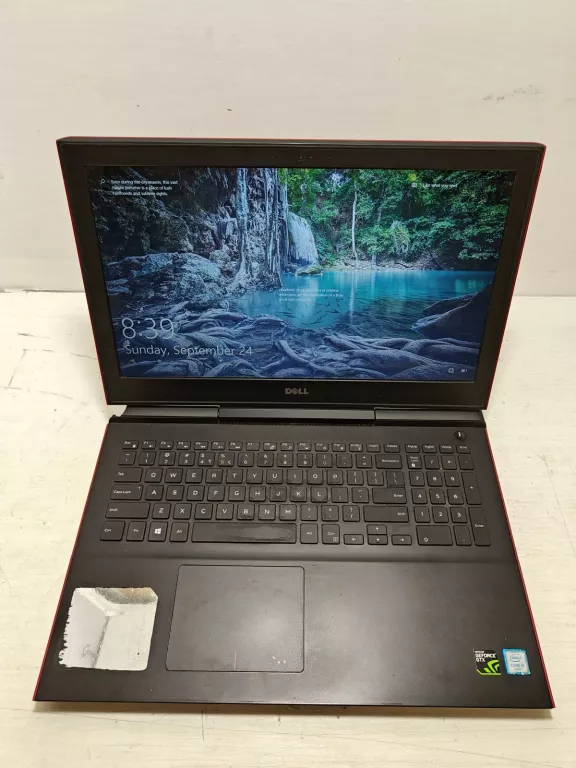 LAPTOP DELL INSPIRON P65F INTEL I5 256/4  POLECAM!