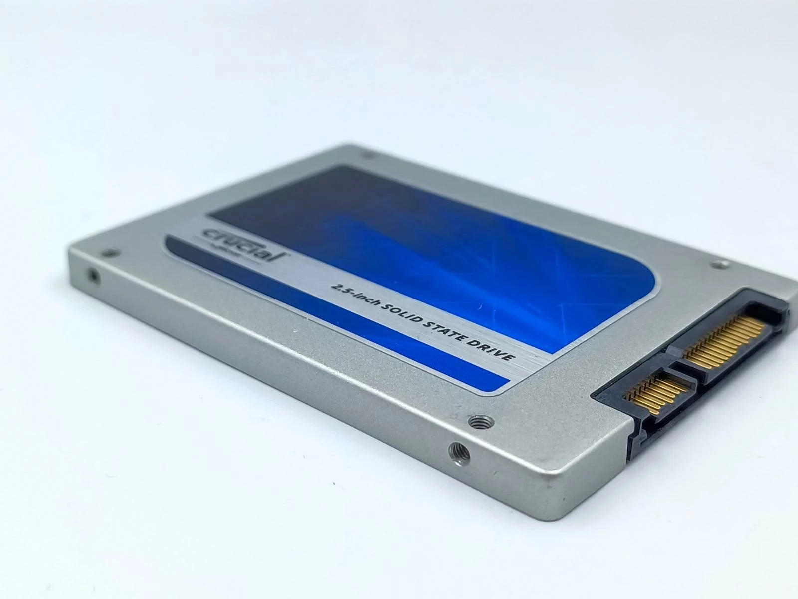 dysk-ssd-crucial-mx100-128gb-ssd-interfejs-sata-iii