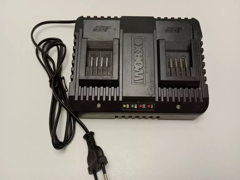 ŁADOWARKA WORX DO AKUMULATORÓW PODWÓJNA WA3772