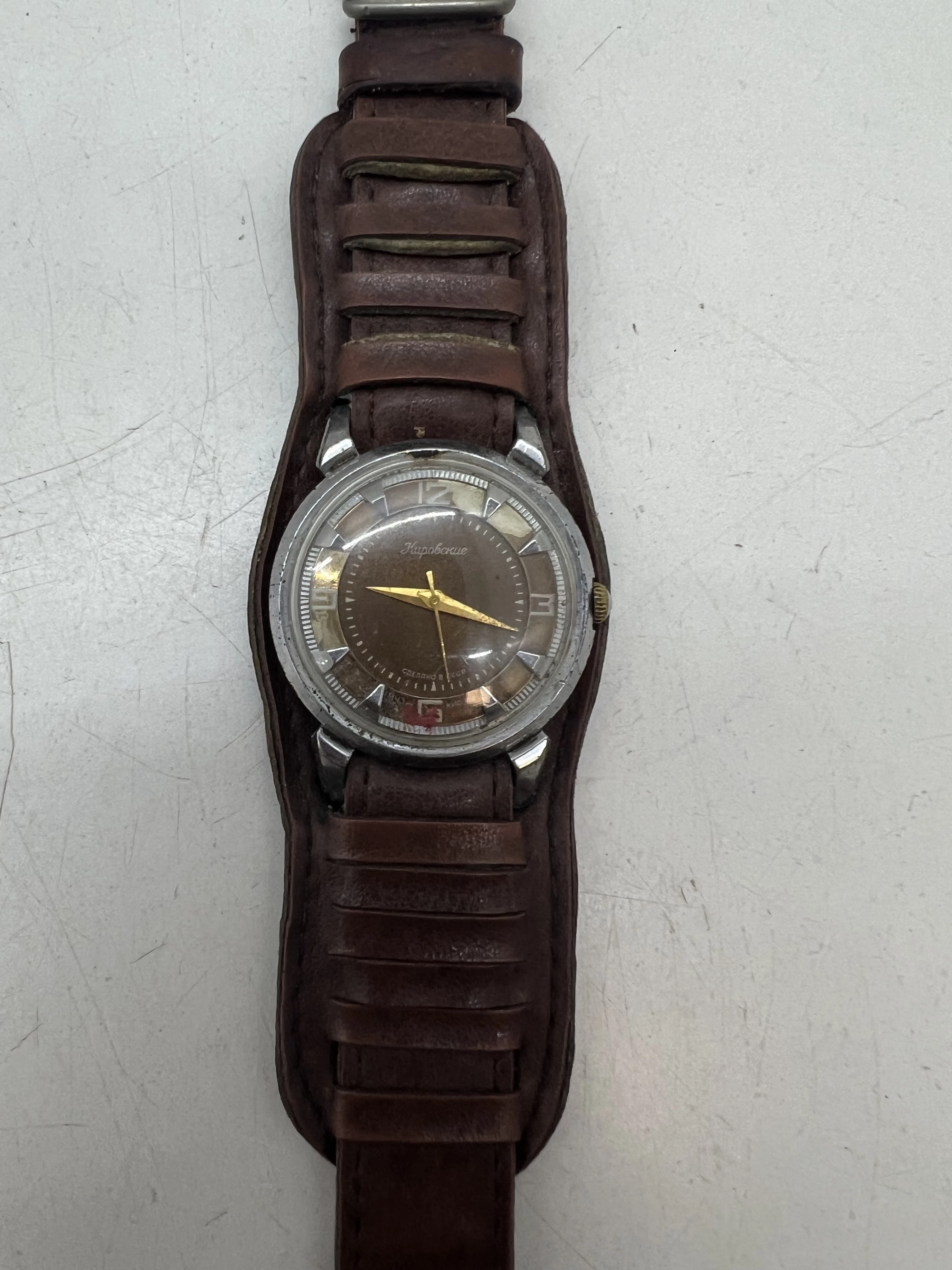 zegarek-kupobckue-nakrecany-stan-uzywany