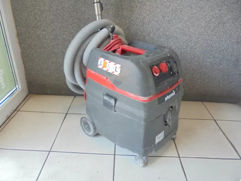 ODKURZACZ PRZEMYSLOWY STARMIX L-1625