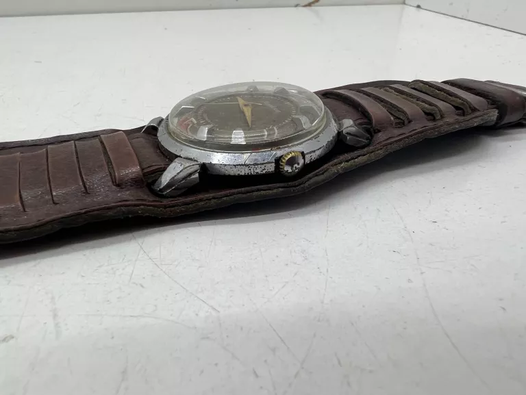 zegarek-kupobckue-nakrecany-rodzaj-analogowe