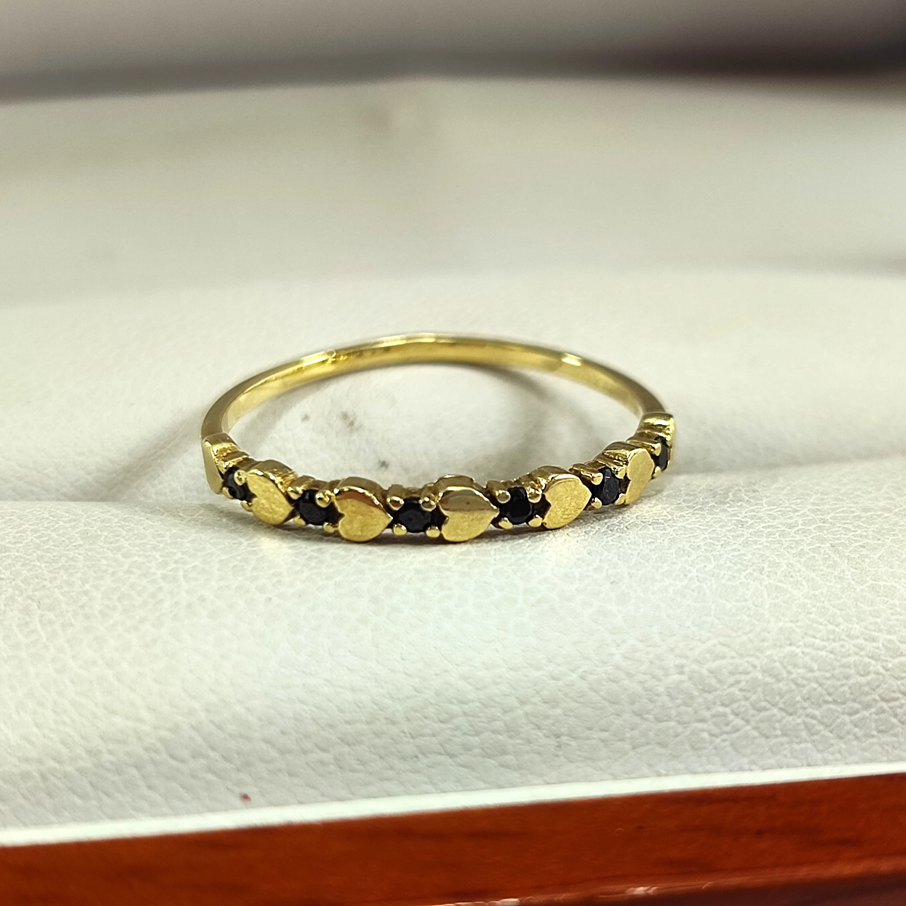 zloty-pierscionek-333-096-g-rozmiar-16-marka-inna-marka