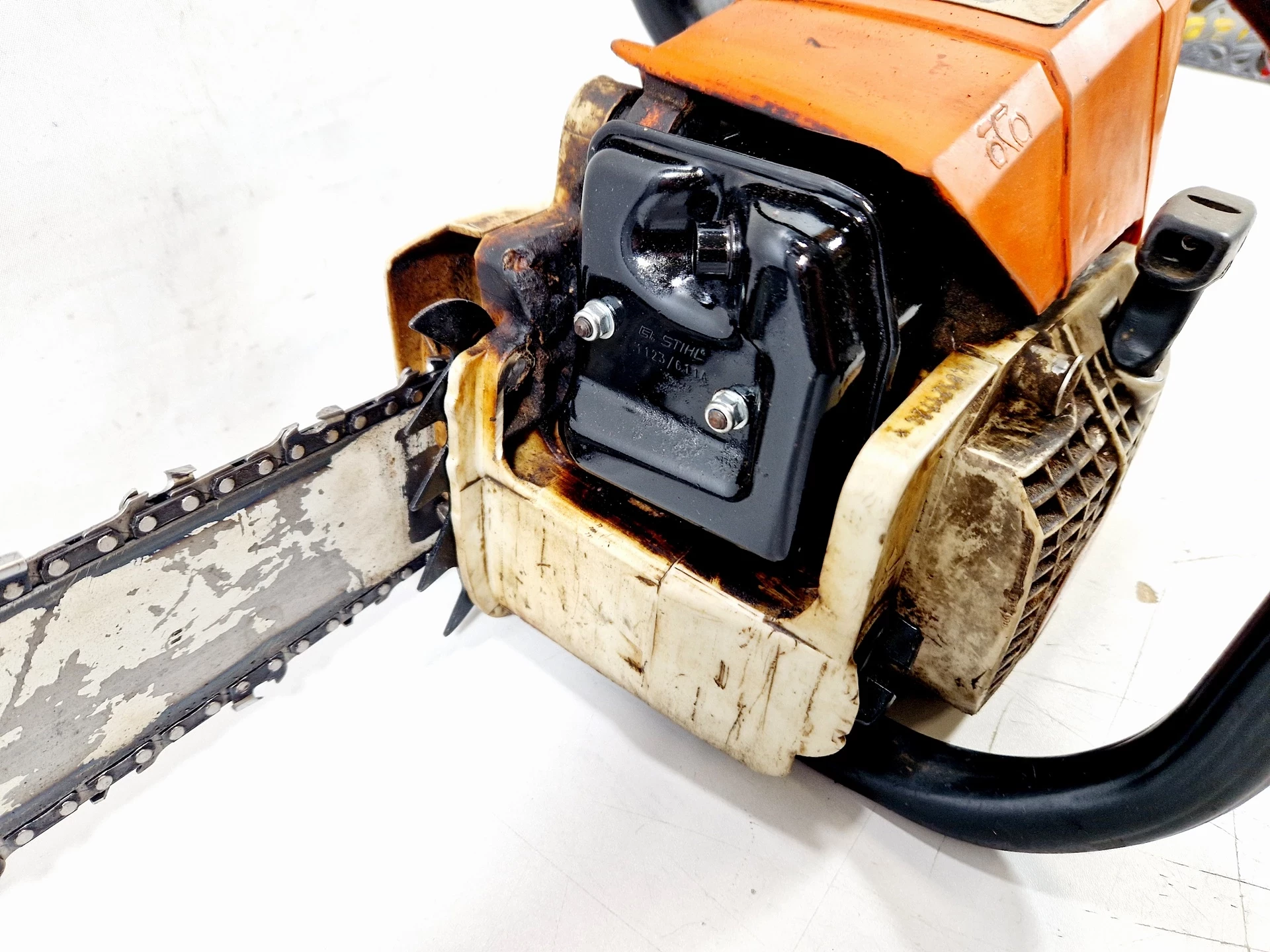 pila-lancuchowa-spalinowa-stihl-023-c-pilarka-ean-gtin-0025195049085