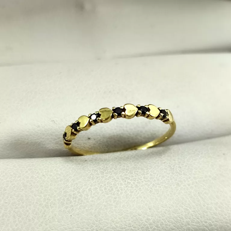 zloty-pierscionek-333-096-g-rozmiar-16-material-zloto