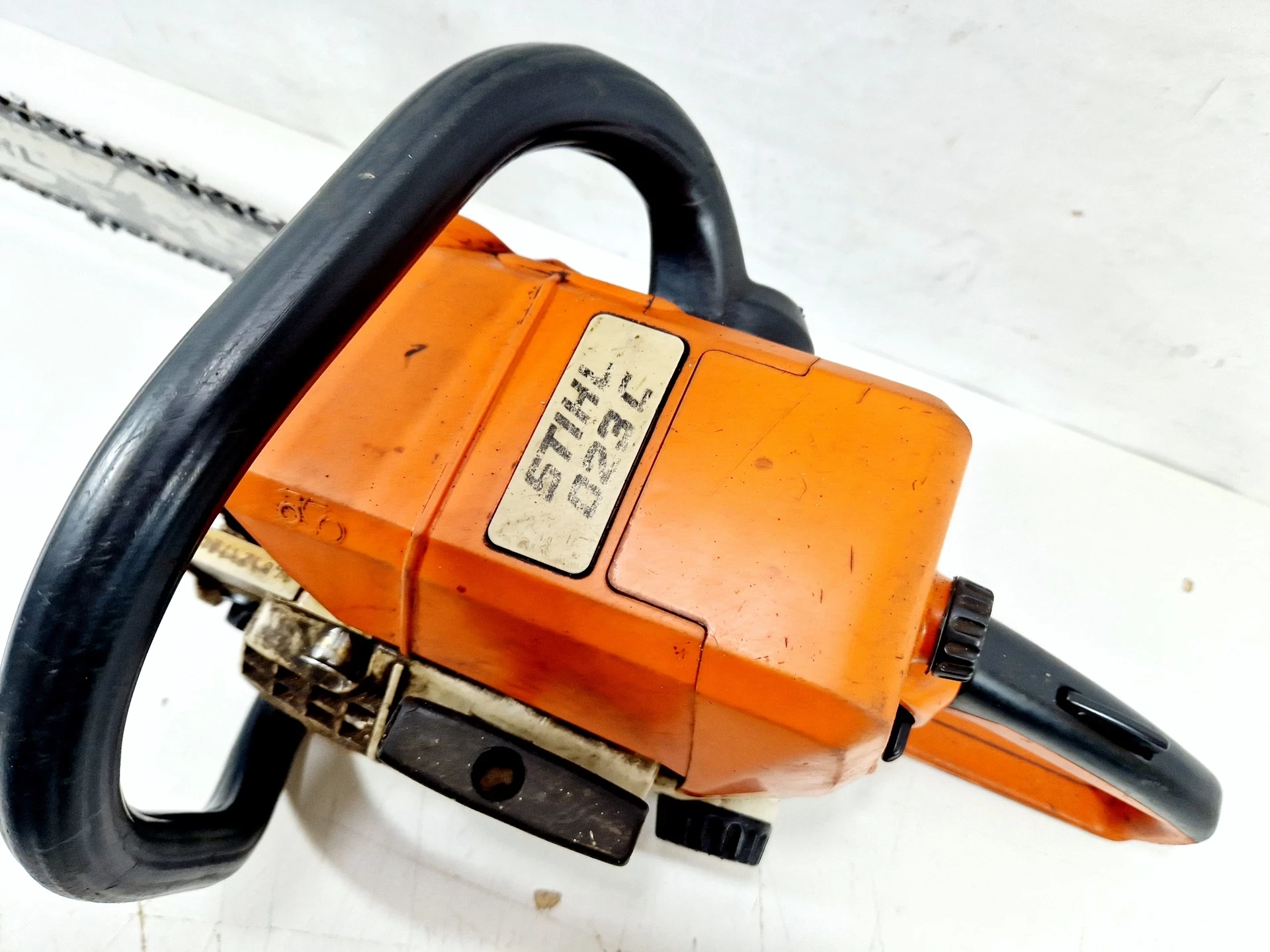 pila-lancuchowa-spalinowa-stihl-023-c-pilarka-zasilanie-spalinowe