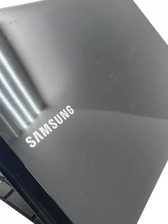 LAPTOP SAMSUNG RV510