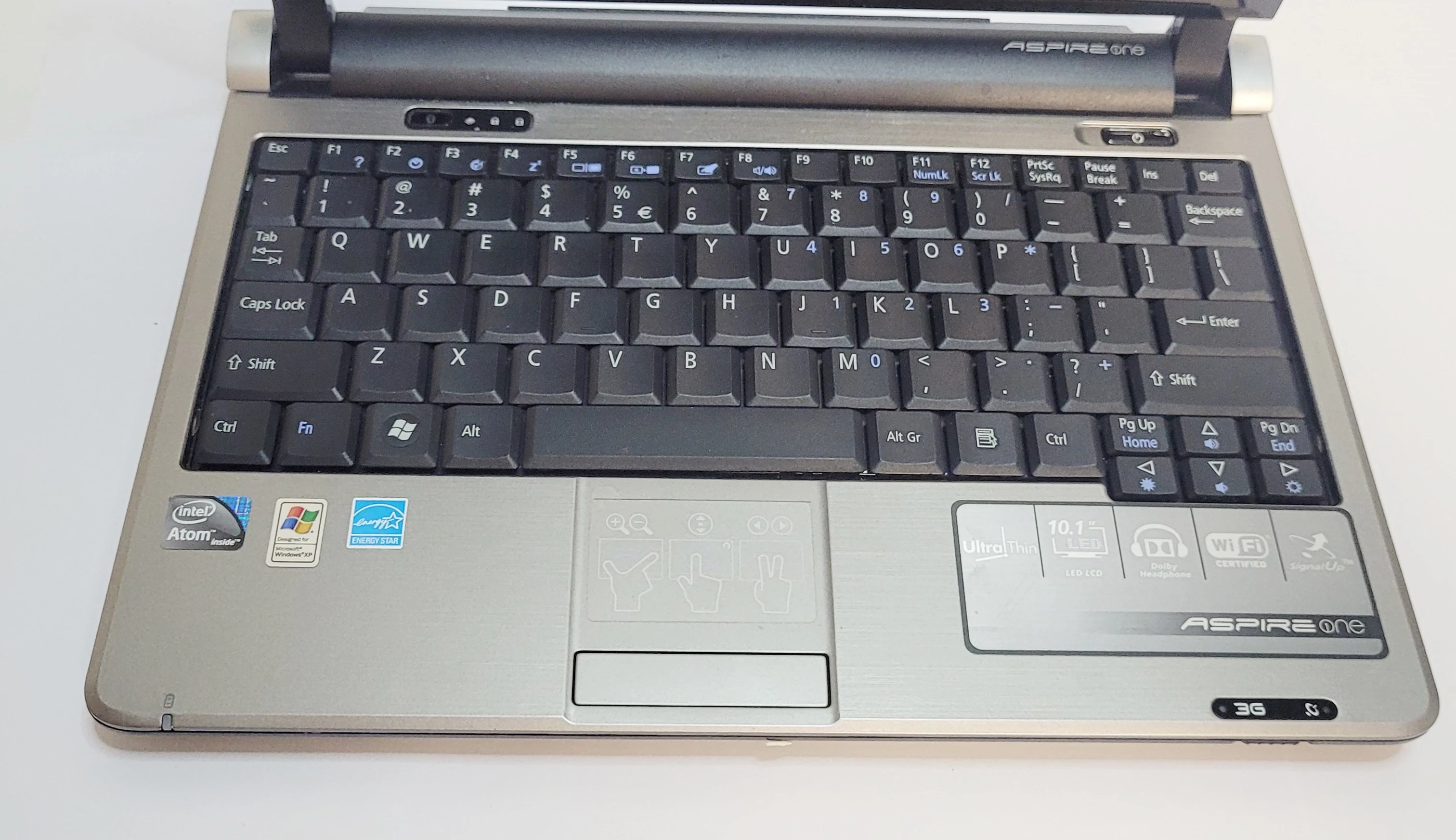 laptop-acer-aspire-one-kav60-stan-11323-2