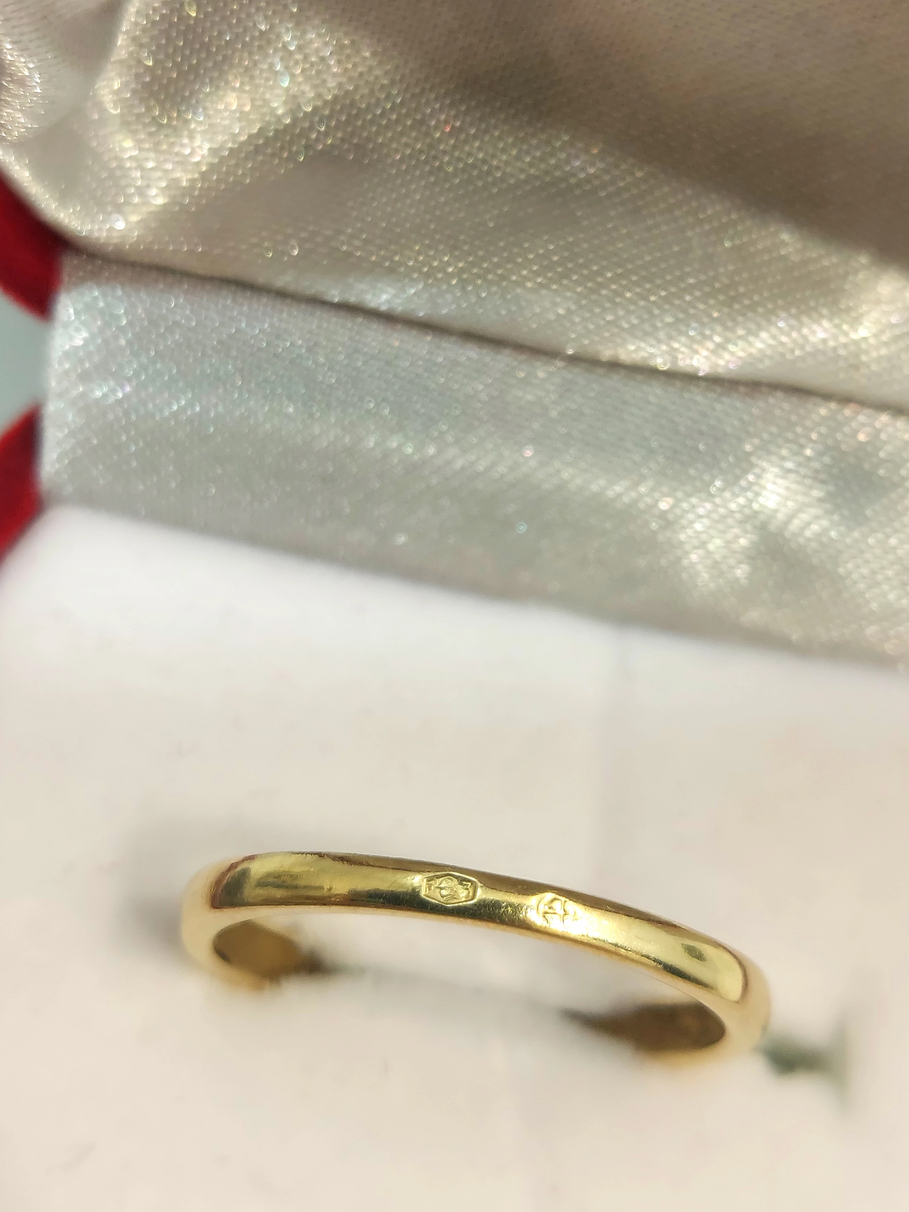 zloty-pierscionek-rodzaj-wyrob-jubilerski