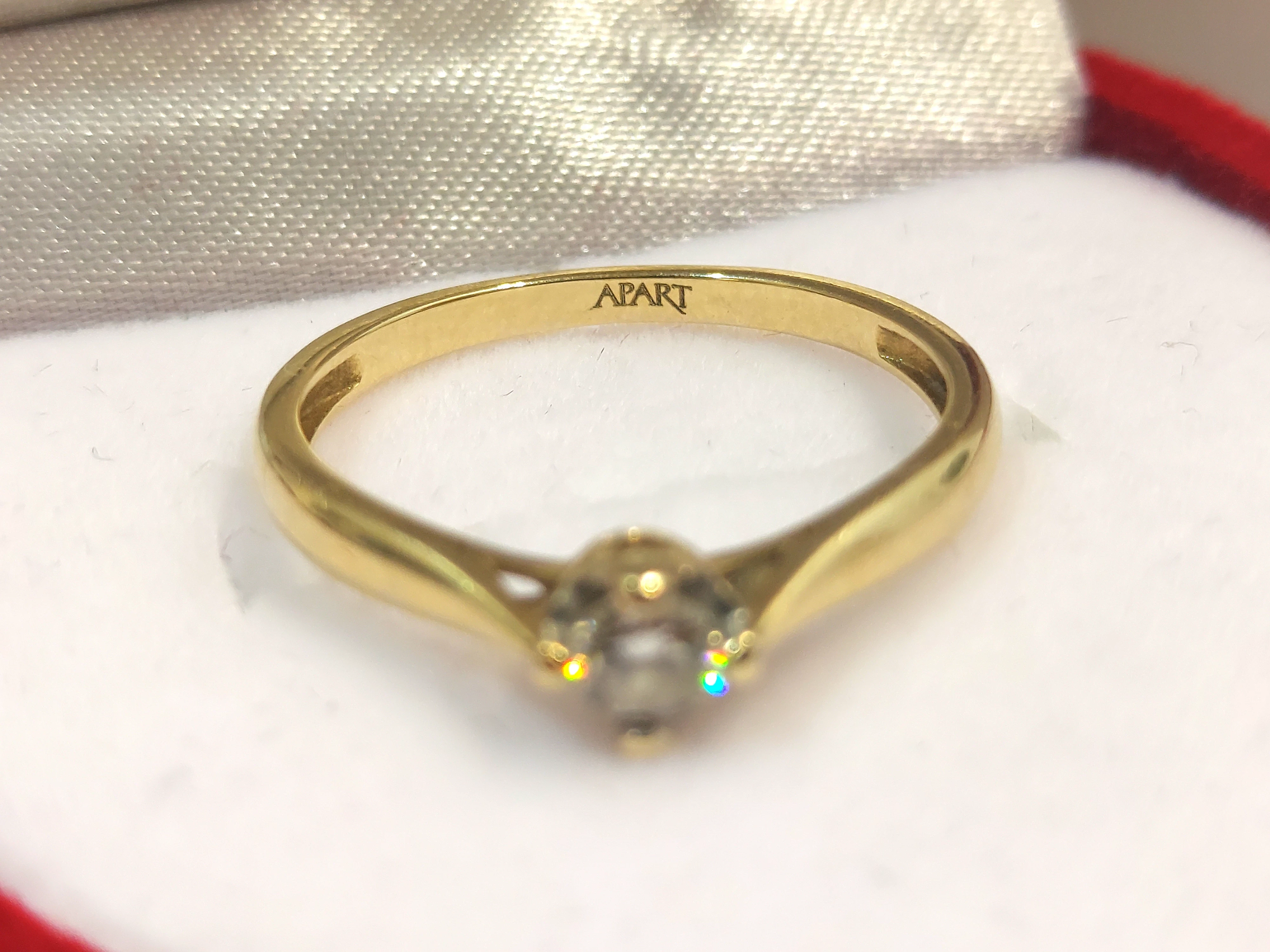 zloty-pierscionek-kamien-brylant