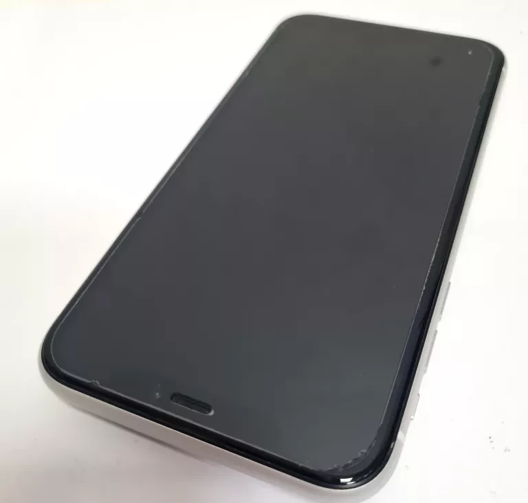 telefon-iphone-xr-64gb85polecam-kolor-bialy