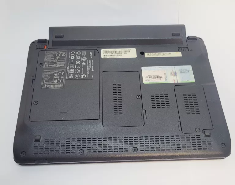 laptop-acer-aspire-one-kav60-przekatna-ekranu-1000