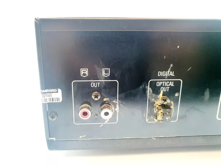 TECHNICS COMPACT DISC PLAYER SL-PS670A