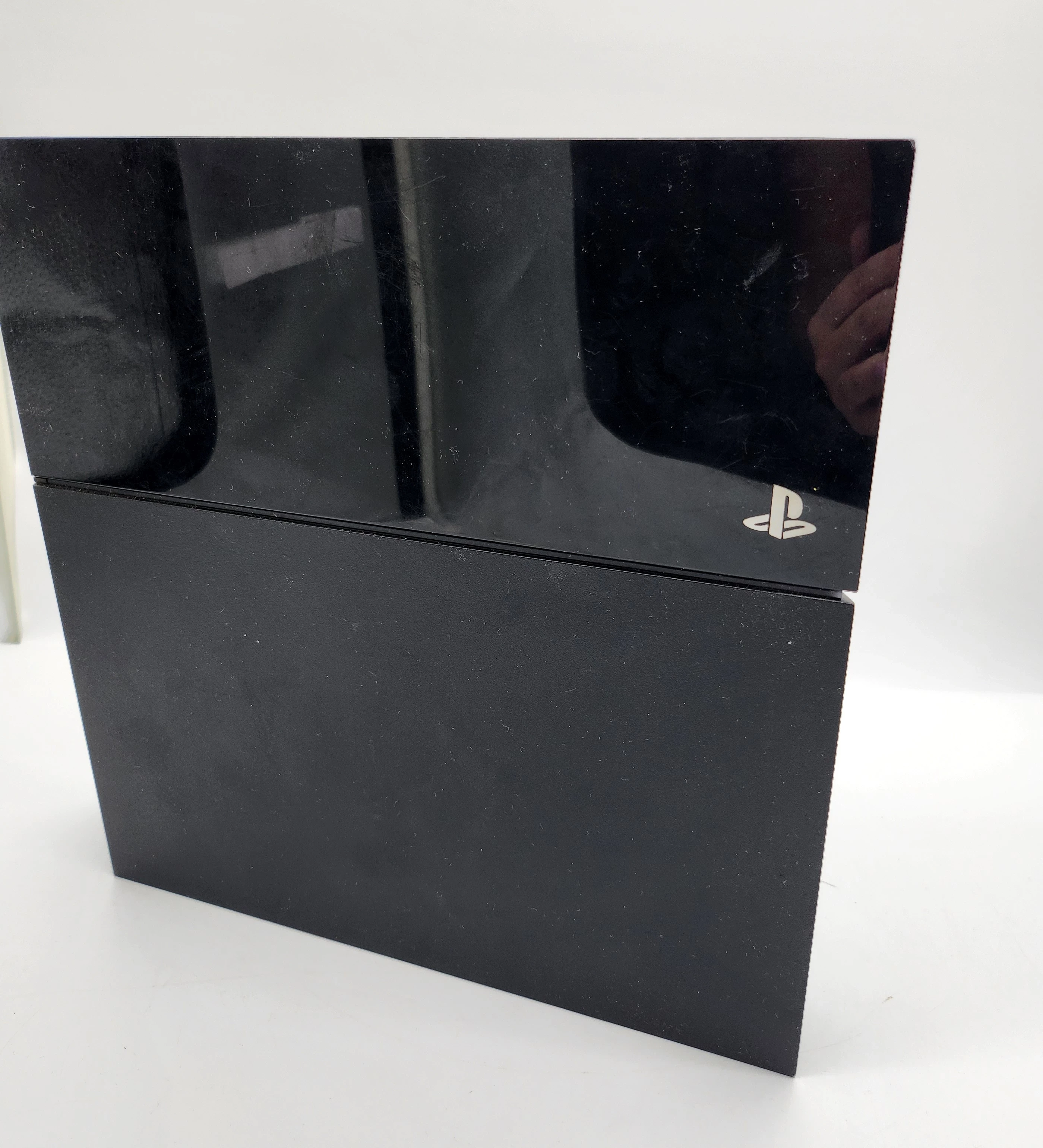 konsola-sony-ps4-cuh-1004a-1tb-kolor-czarny