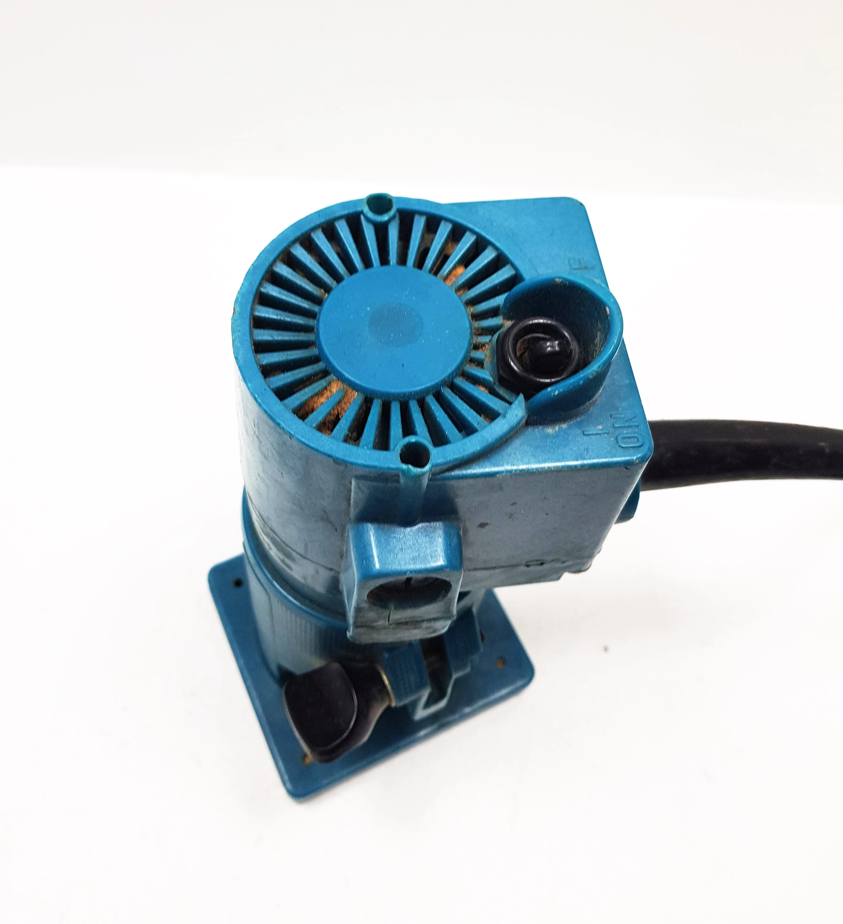 frezarka-makita-3700b-kod-producenta-3700b