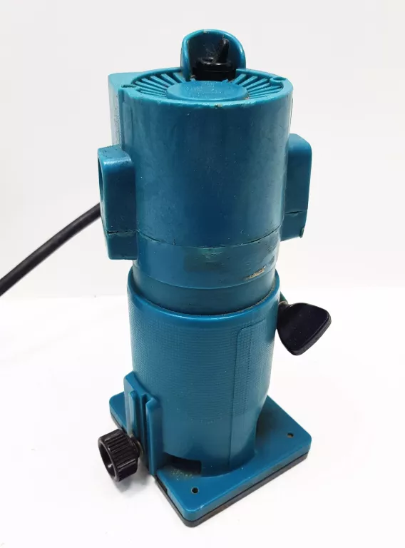 FREZARKA MAKITA 3700B