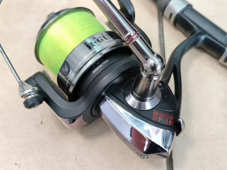WĘDKA NASH DWARF 9' 3LB + KOŁOWROTEK H-GUN BP-10