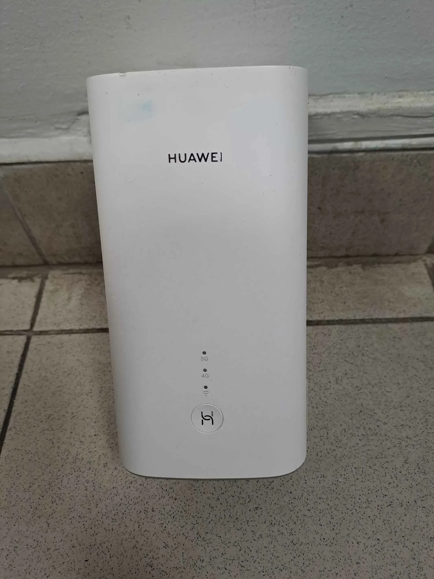 router-huawei-5g-h122-373przewod-zasilajacy-stan-uzywany