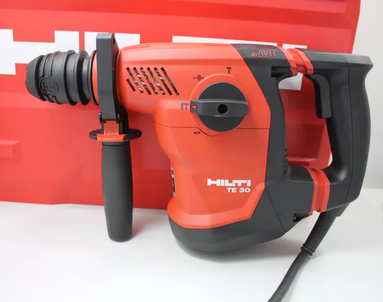 MŁOTOWIERTARKA HILTI TE 30-AVR WALIZKA JAK NOWA FABRYCZNA