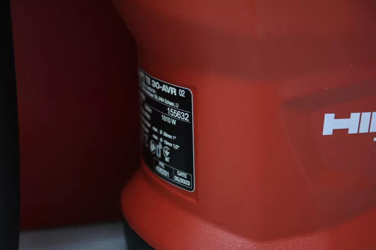 MŁOTOWIERTARKA HILTI TE 30-AVR WALIZKA JAK NOWA FABRYCZNA