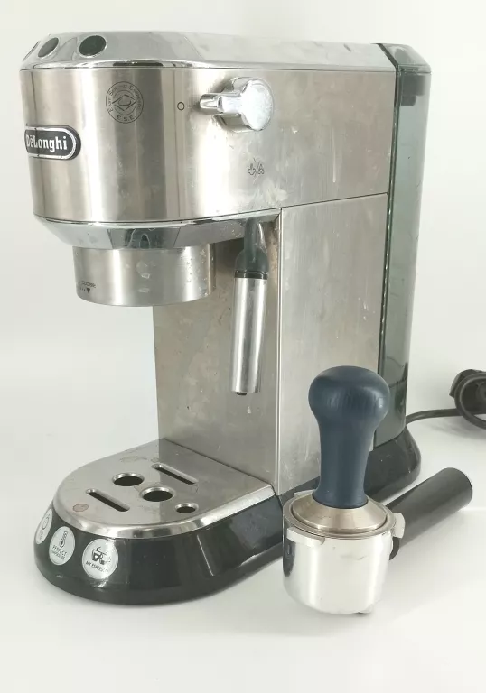 EKSPRES DE'LONGHI DEDICA EC 680.M STALOWY