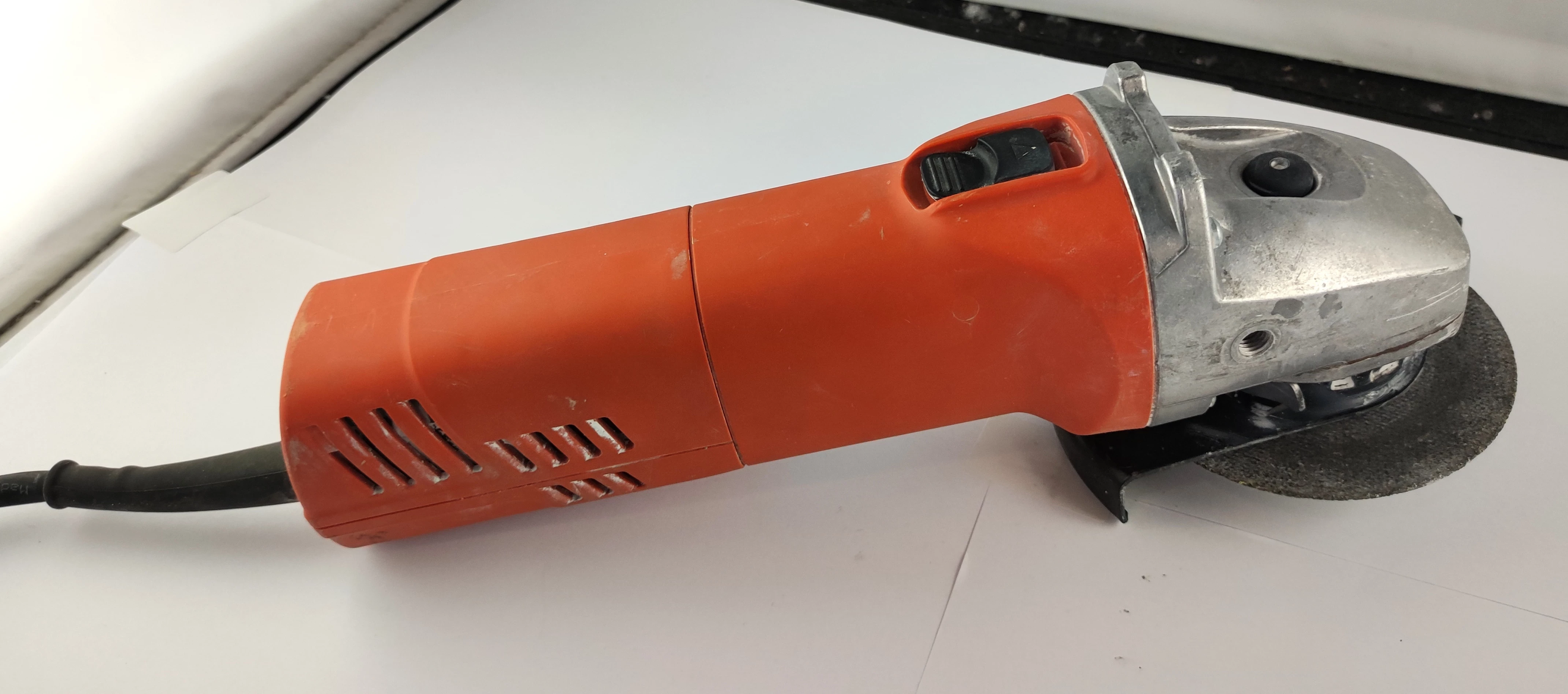 szlifierka-katowa-fein-1200-w-230-v-wsg12-125p-stan-uzywany