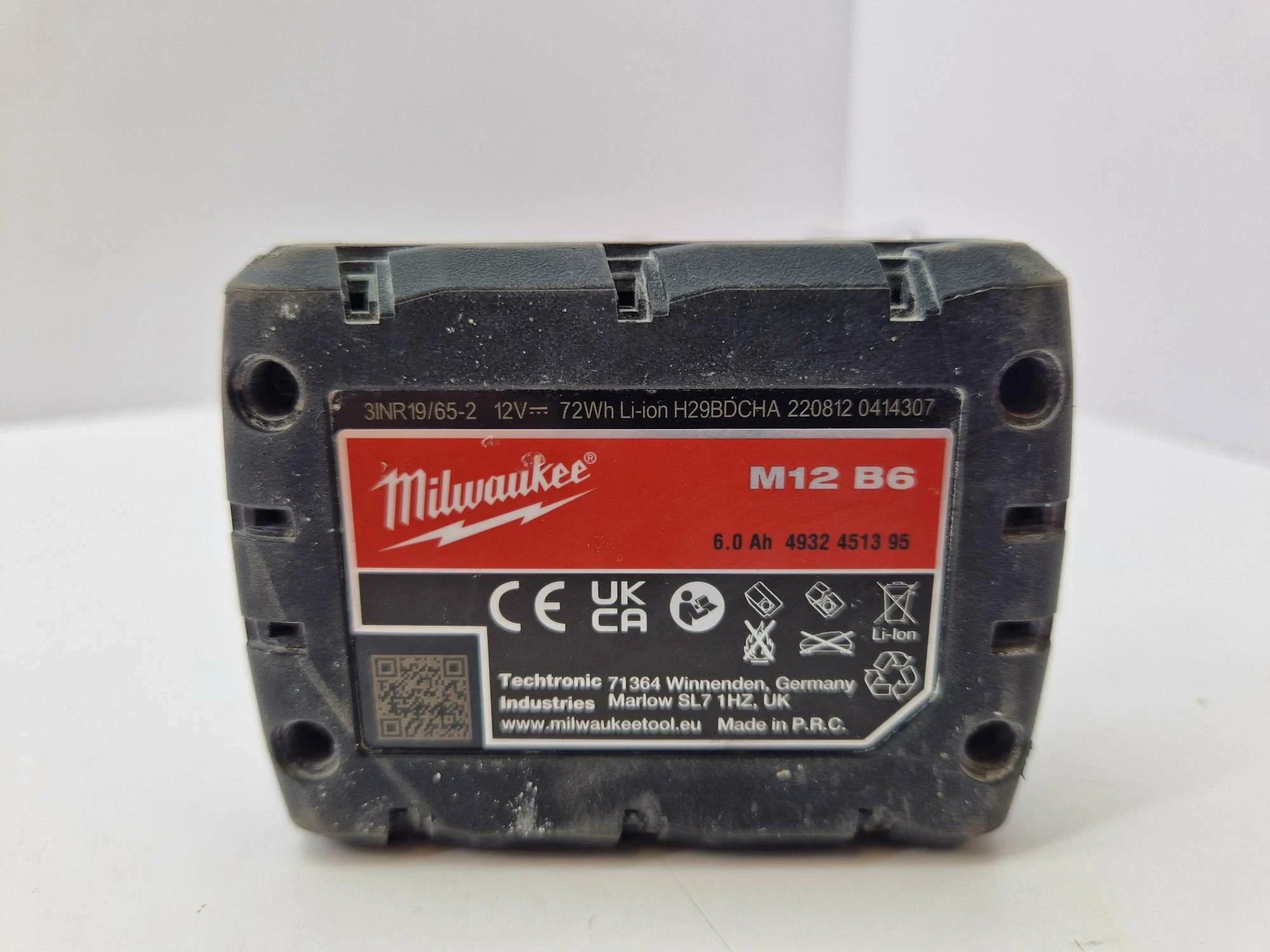 zakretarka-milwaukee-m12-fid-ladowarka-maksymalna-srednica-srub-m14