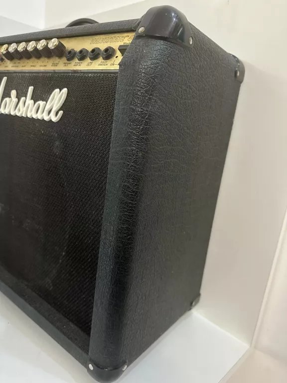 wzmacniacz-gitarowy-marshall-8040-valvestate-40v-kod-producenta-8040-valvestate