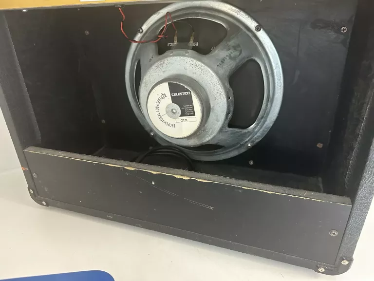 wzmacniacz-gitarowy-marshall-8040-valvestate-40v-kod-producenta-8040-valvestate