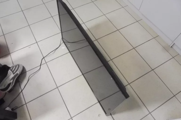telewizor-jvc-led-lt-40vf52m-brak-pilota-uszkodzony-przekatna-ekranu-cale-40