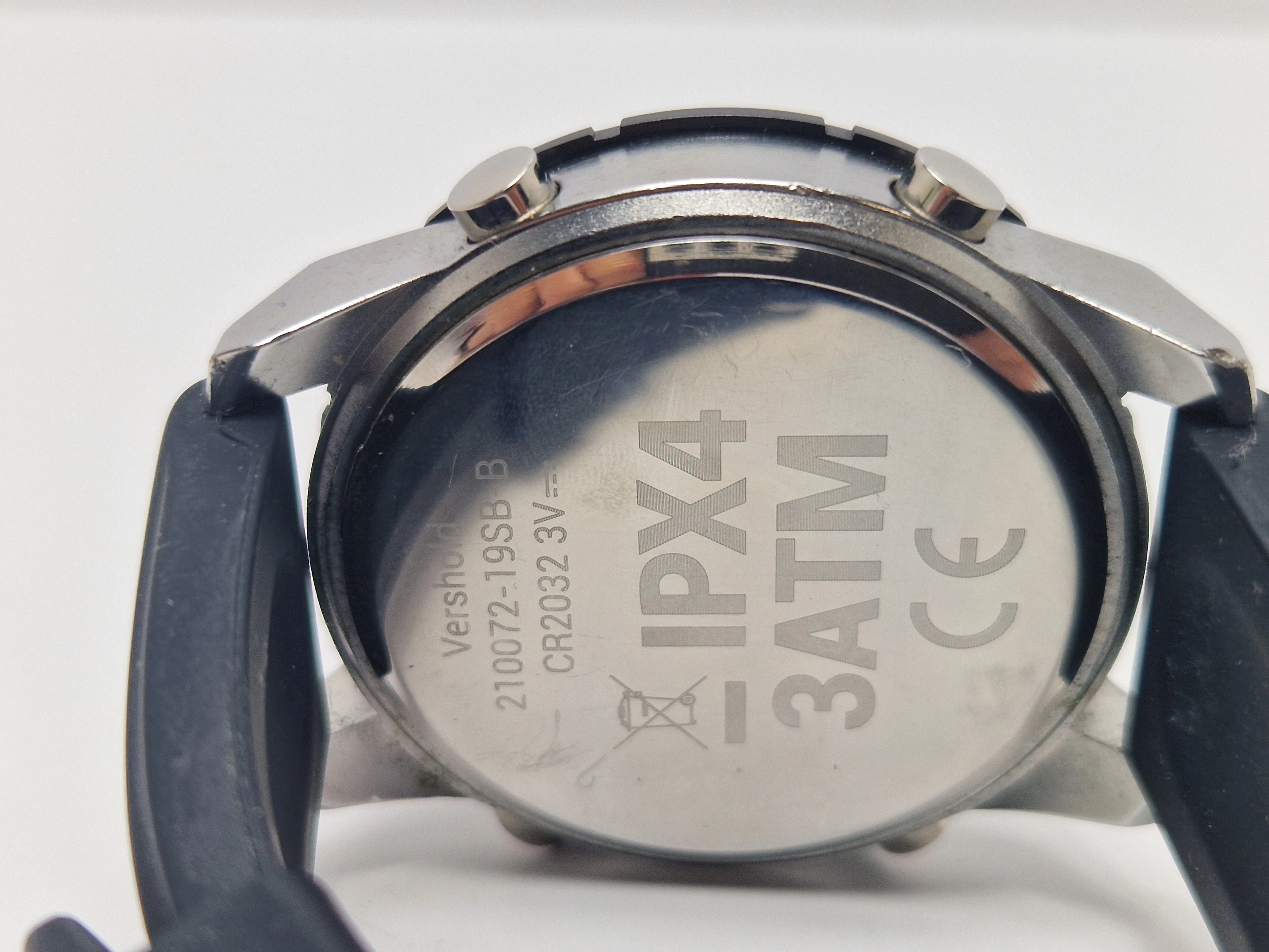 zegarek-vershold-210072-19sb-b-funkcje-budzik