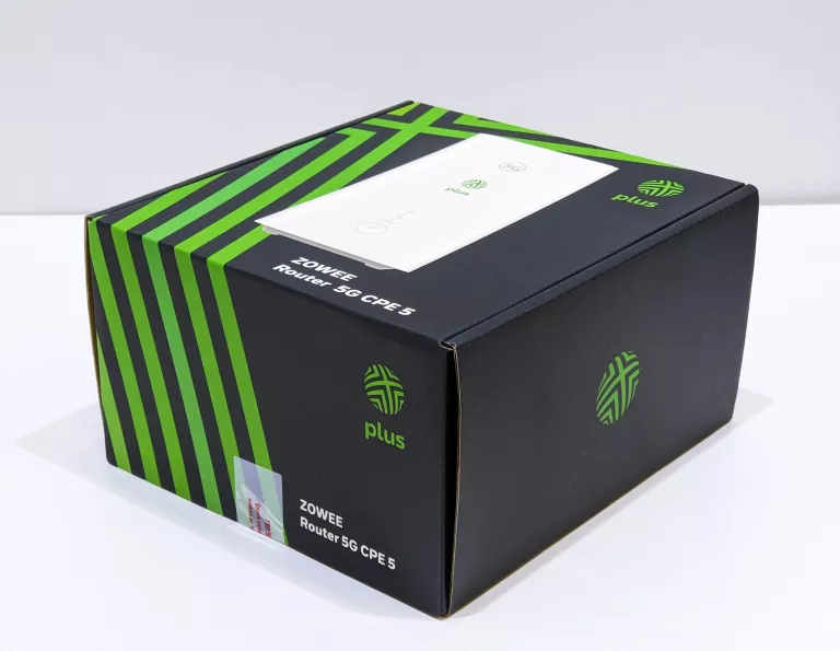 ROUTER ZOWEE 5G CPE 5 H155-381 KOMPLET JAK NOWY
