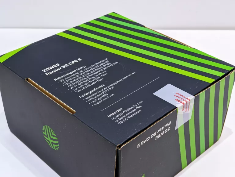 ROUTER ZOWEE 5G CPE 5 H155-381 KOMPLET JAK NOWY