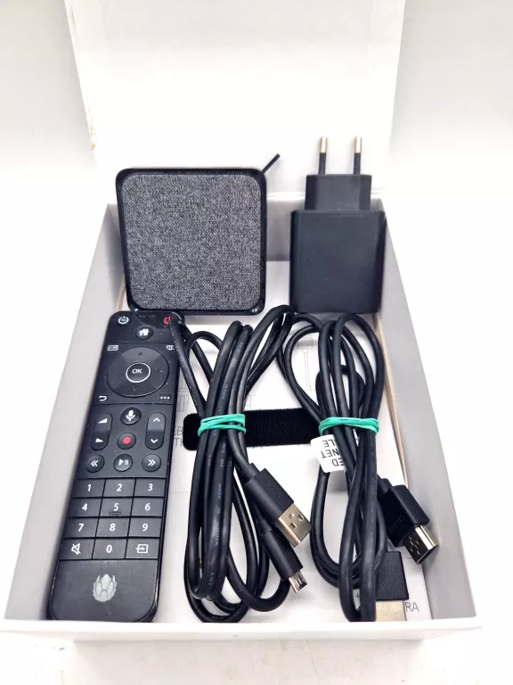 upc-tv-box-4k-box-pilot-pudelko-aleja-sw-jana-pawla-ii-252-kolobrzeg