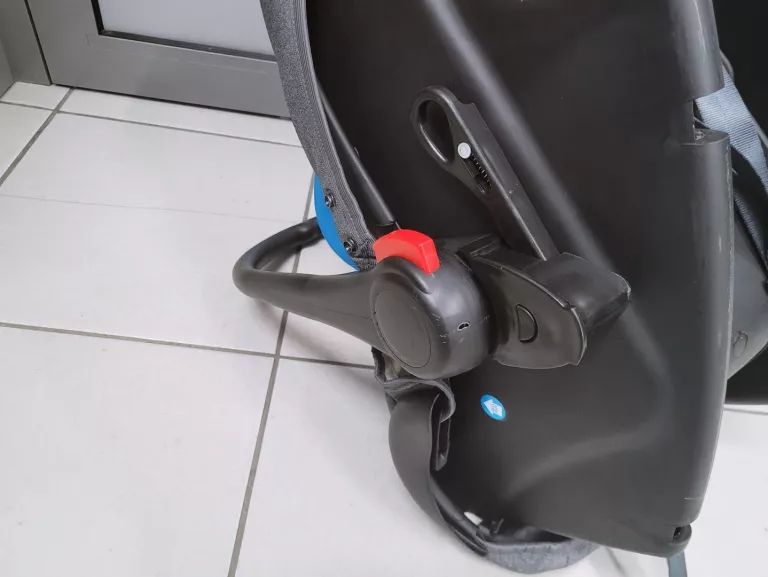 FOTELIK NOSIDEŁKO KARWALA 0-10KG