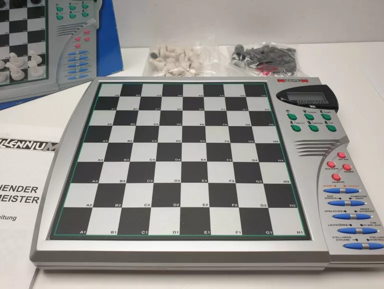 szachy-elektroniczne-millenium-karpov-chess-stan-po-zwrocie