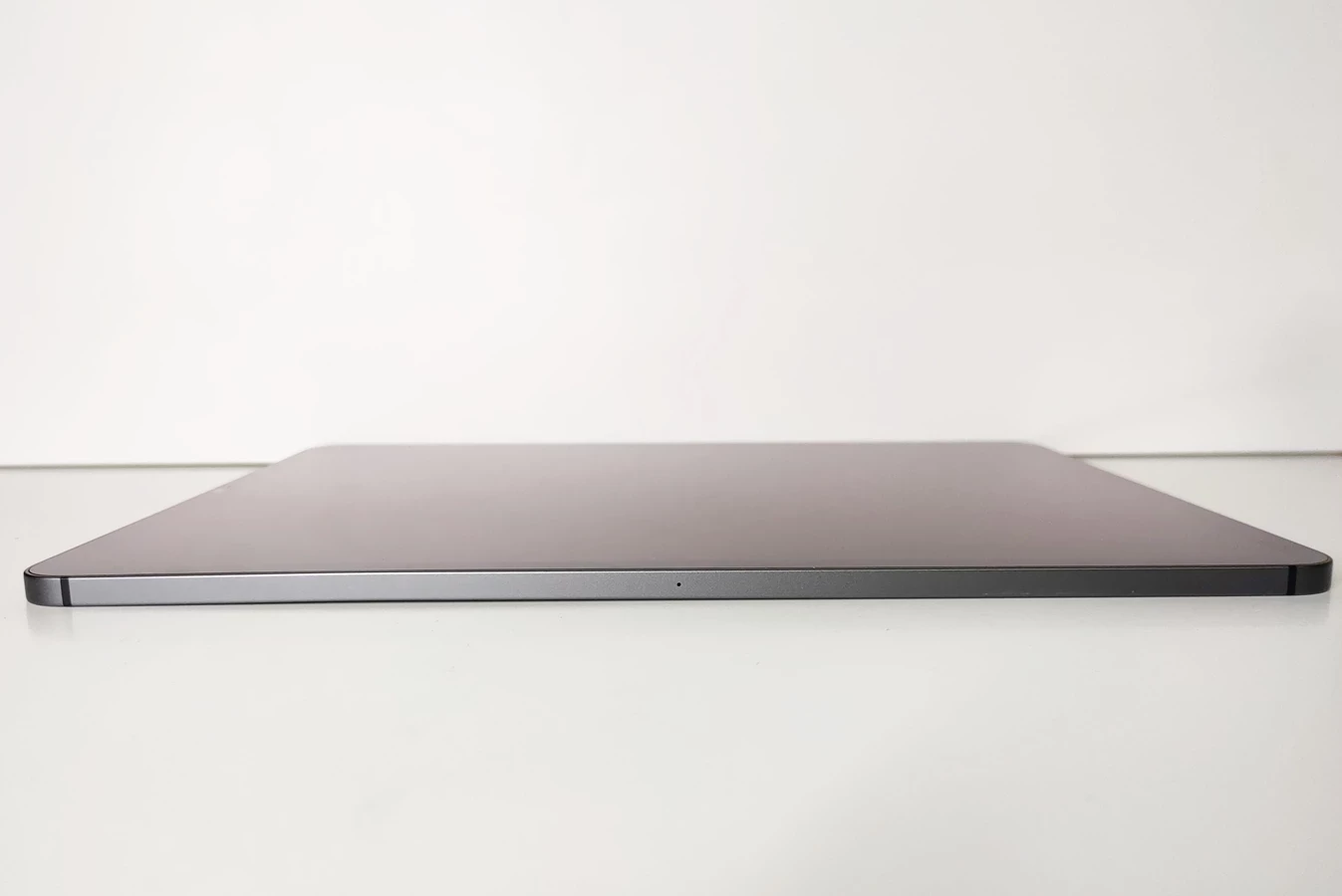 tablet-ipad-pro-5gen-129-256gb-komplet-rozdzielczosc-aparatu-przedniego-12